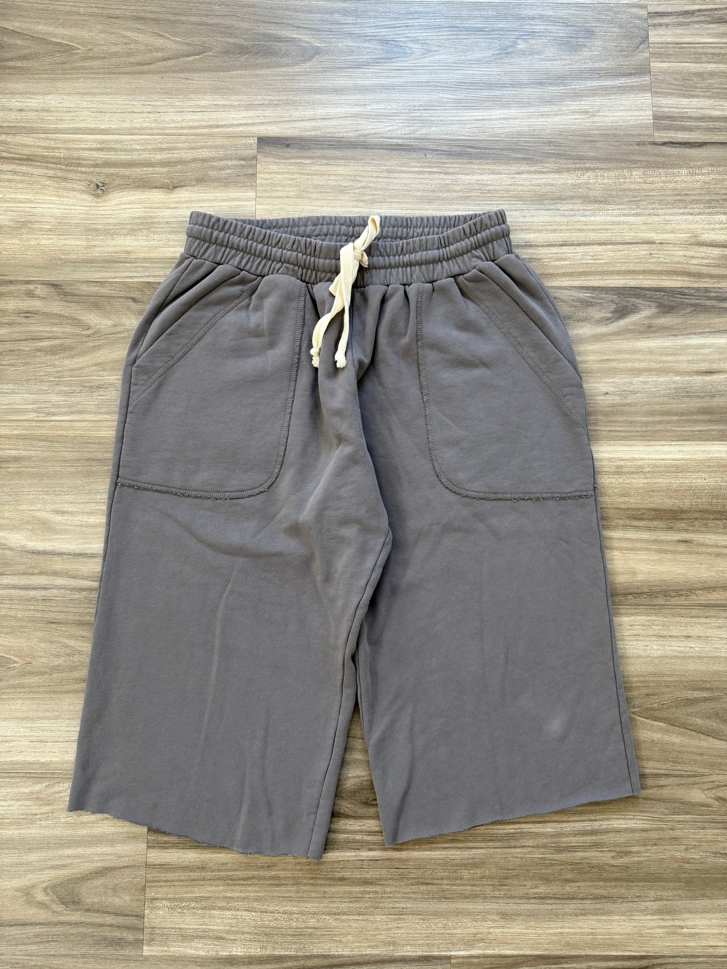 sweatshort sample