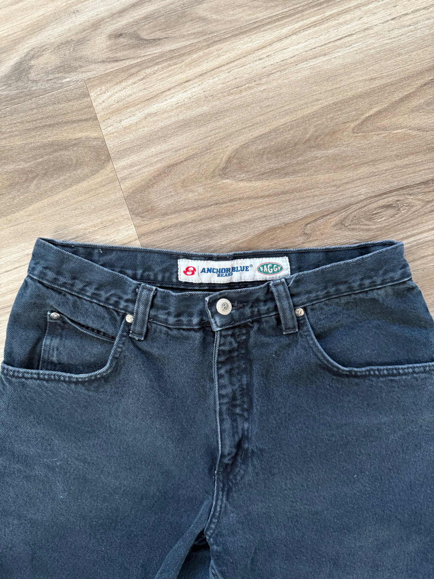 anchor blue jorts