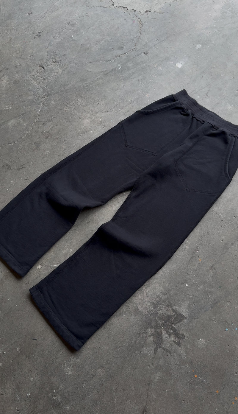 triple black 22' (Pre-Order)